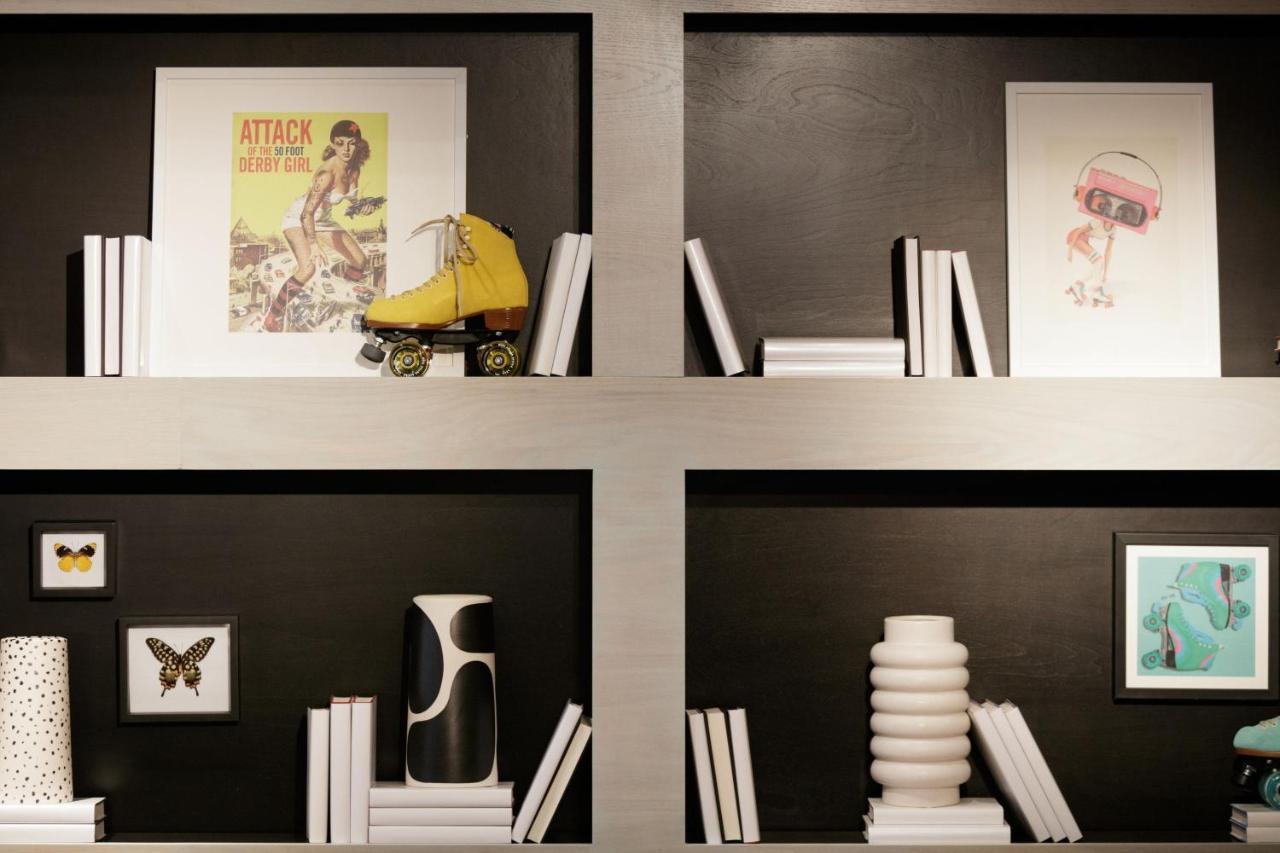 فندق Moxy Richmond Downtown المظهر الخارجي الصورة